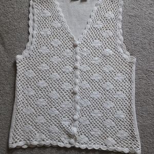 Freeze Frame Ivory Crochet Vest - Size L